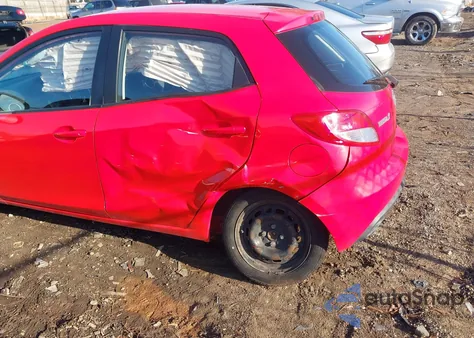 2014 Mazda Mazda2 Sport из США, поврежденный, VIN JM1DE1KZXE0180731